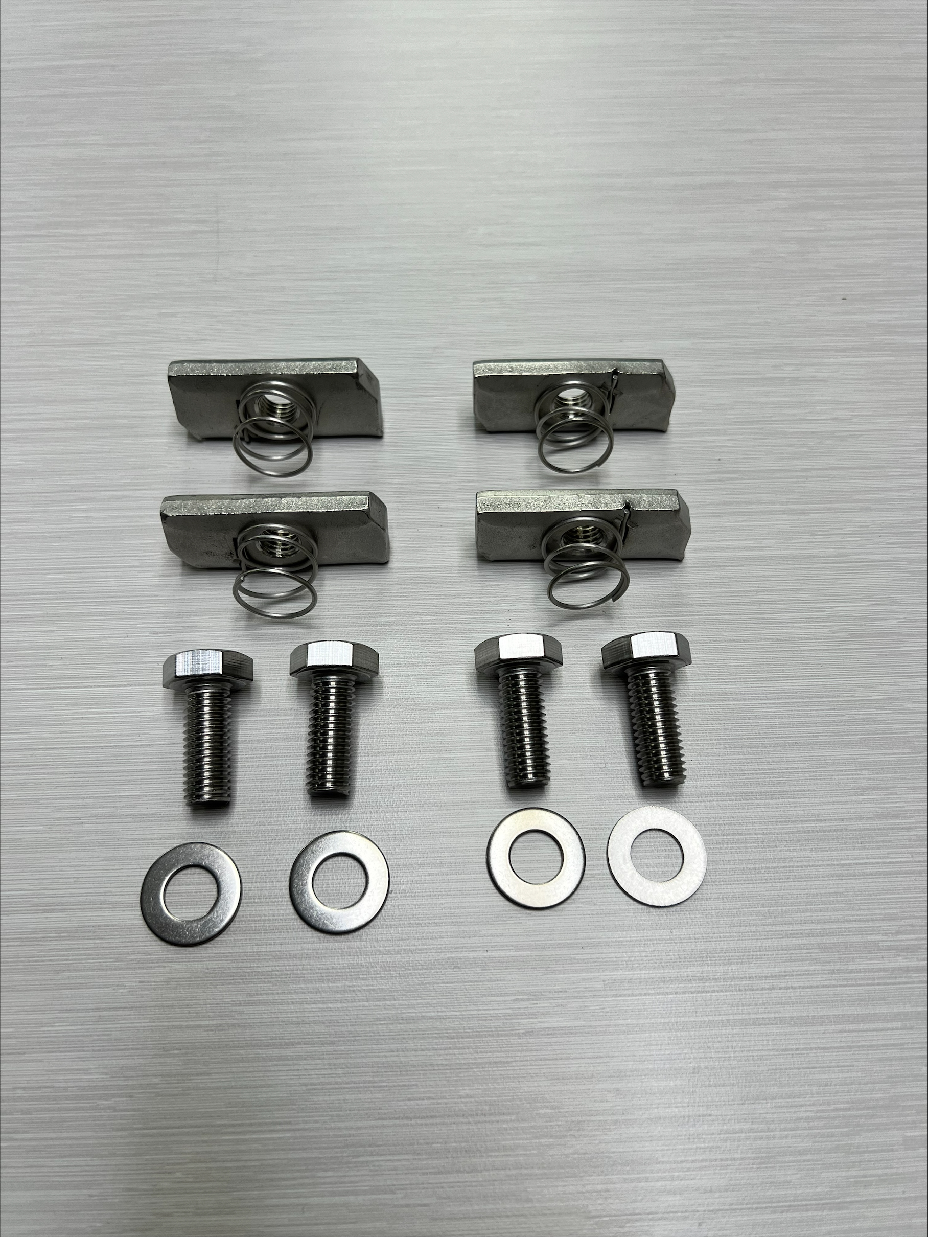 MKT Cantilever Fixing Kit