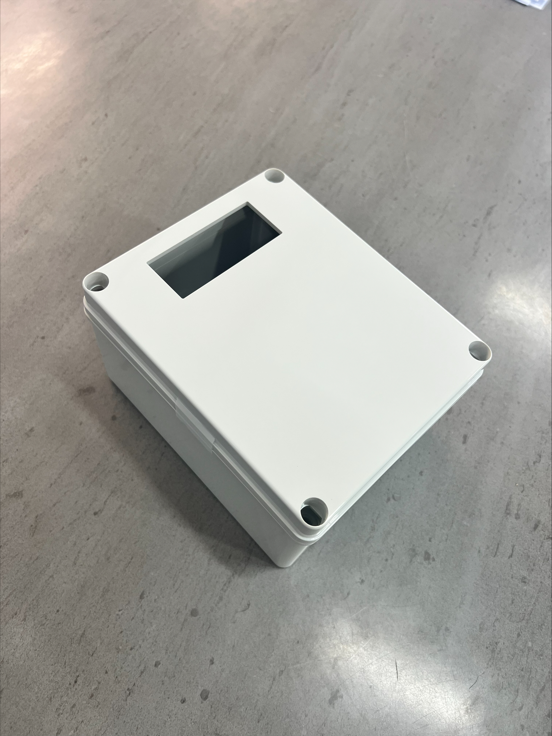 STANDARD ENCLOSURE - LARGE